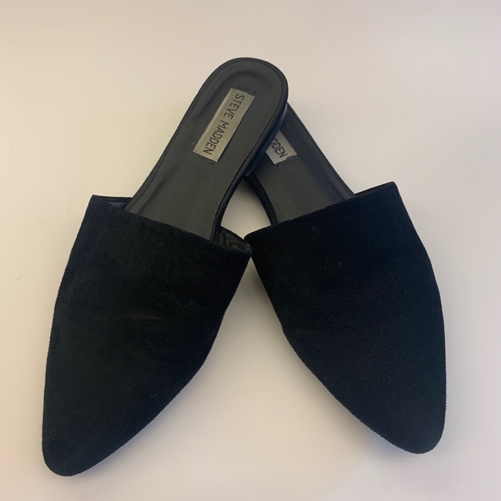 Steve Madden Black Suede Slide Flat, Size 7.5